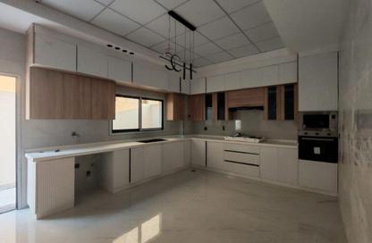Townhouse - 5 Bedrooms - 7 Bathrooms for sale in Al Yasmeen 1 - Al Yasmeen - Ajman