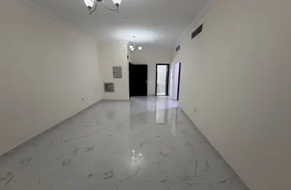 Apartment - 1 Bedroom - 2 Bathrooms for rent in Al Jurf 2 - Al Jurf - Ajman Downtown - Ajman