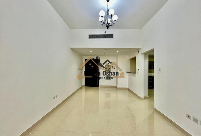 1 BR Apartment with Balcony and Shared Pool