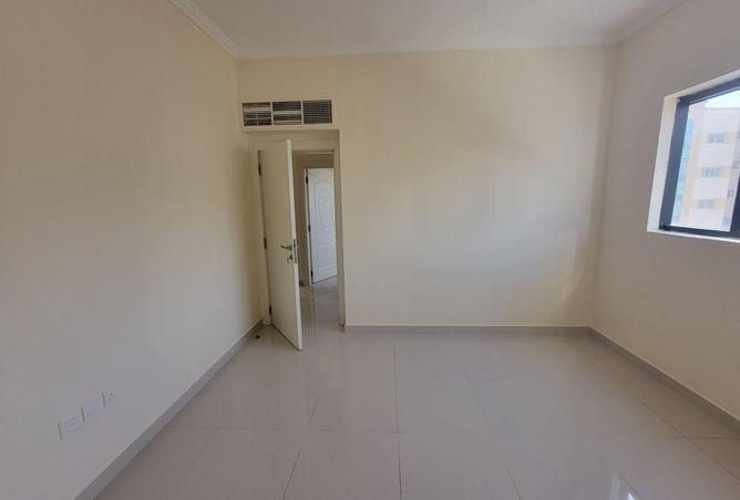 57785458 - Property Image 2