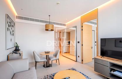 Apartment - 1 Bedroom - 2 Bathrooms for rent in Jumeirah Gate Tower 2 - The Address Jumeirah Resort and Spa - Jumeirah Beach Residence - Dubai
