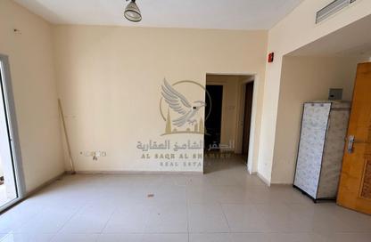شقة - غرفة نوم - 1 حمام للايجار في القليعة - الشرق - الشارقة