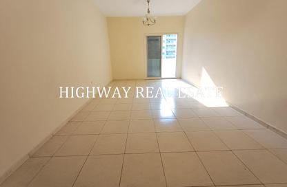 Apartment - 2 - 3 for rent in Al Hafeet Tower 6 - Al Nahda - Sharjah Apartment - 2 - 3 for rent in Al Hafeet Tower 6 - Al Nahda - Sharjah