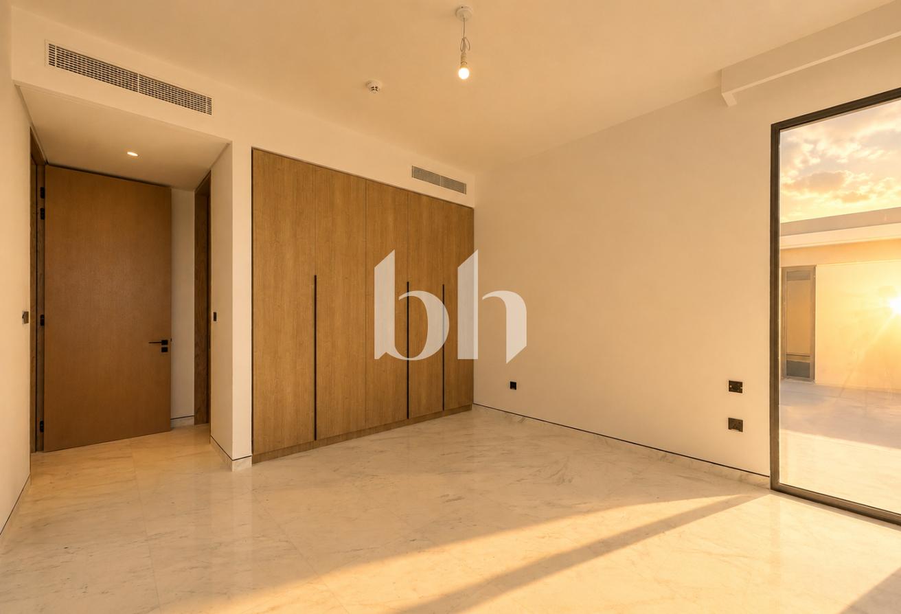 Signature Villa | Premium Finishes | Landscaped photo 14