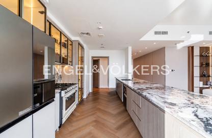Apartment - 2 - 3 for sale in Stella Maris - Dubai Marina - Dubai