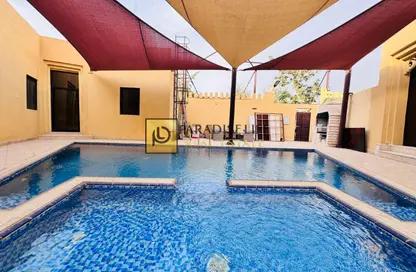 Villa - 5 Bedrooms - 5 Bathrooms for rent in Mirdif Villas - Mirdif - Dubai