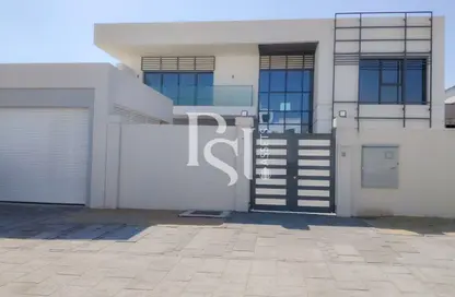 فيلا - 4 غرف نوم - 6 حمامات للايجار في مدينة الرياض - أبوظبي