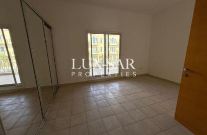 Villa - 4 Bedrooms - 6 Bathrooms for rent in Orchid Park - District 15 - Jumeirah Village Circle - Dubai Villa - 4 Bedrooms - 6 Bathrooms for rent in Orchid Park - District 15 - Jumeirah Village Circle - Dubai
