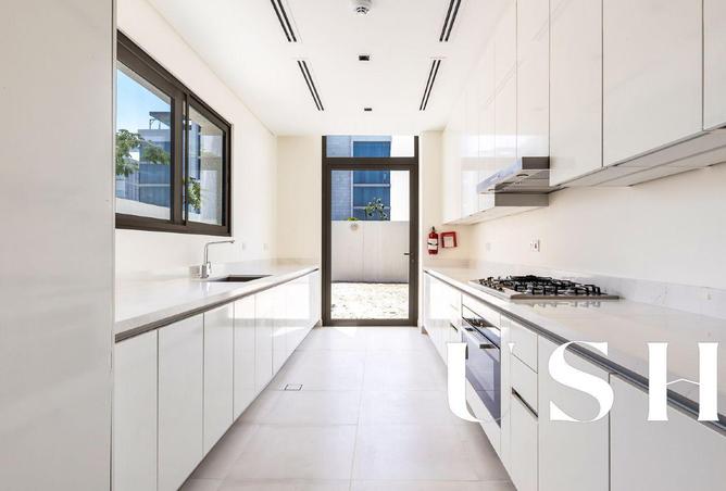 71511000 - Property Image 3