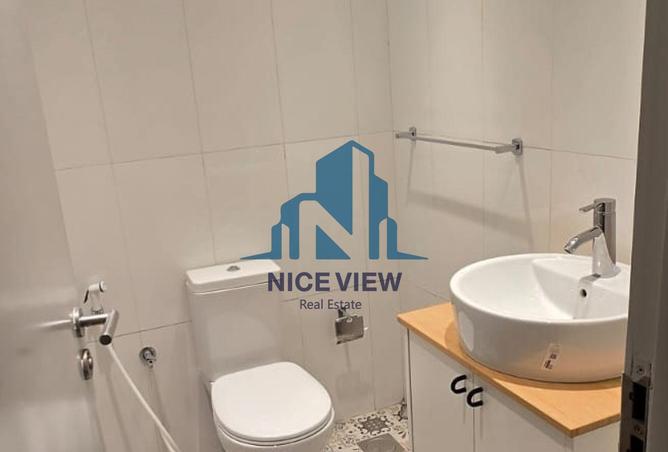 92244419 - Property Image 2