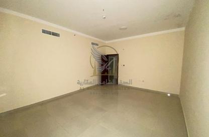 Apartment - 2 - 3 for rent in Al Jurf 1 - Al Jurf - Ajman Apartment - 2 - 3 for rent in Al Jurf 1 - Al Jurf - Ajman