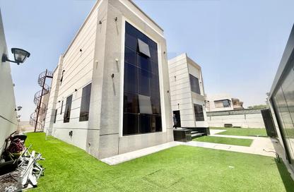 Villa - 5 - 7 for sale in Al Hooshi Villas - Hoshi - Al Badie - Sharjah