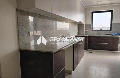 Apartment - 1 - 2 for rent in Al Jaddaf Avenue - Al Jaddaf - Dubai