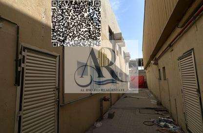 سكن عمال - 8 غرف نوم - 8 حمامات للايجار في المنطقة الصناعية رقم 2 - المنطقة الصناعية بالشارقة - الشارقة
