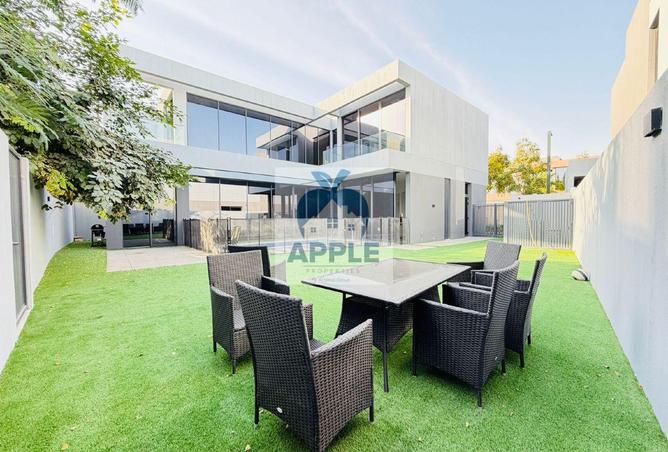 74233972 - Property Main Image