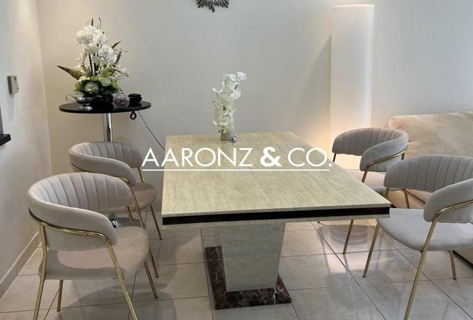 54927438 - Property Image 3