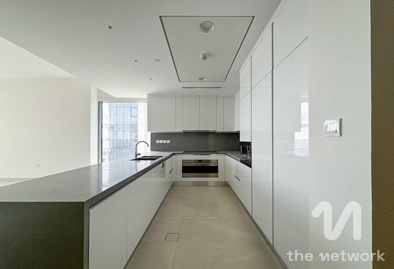 Stunning 3BR Apartment | Canal Views | Plus Maids photo 6