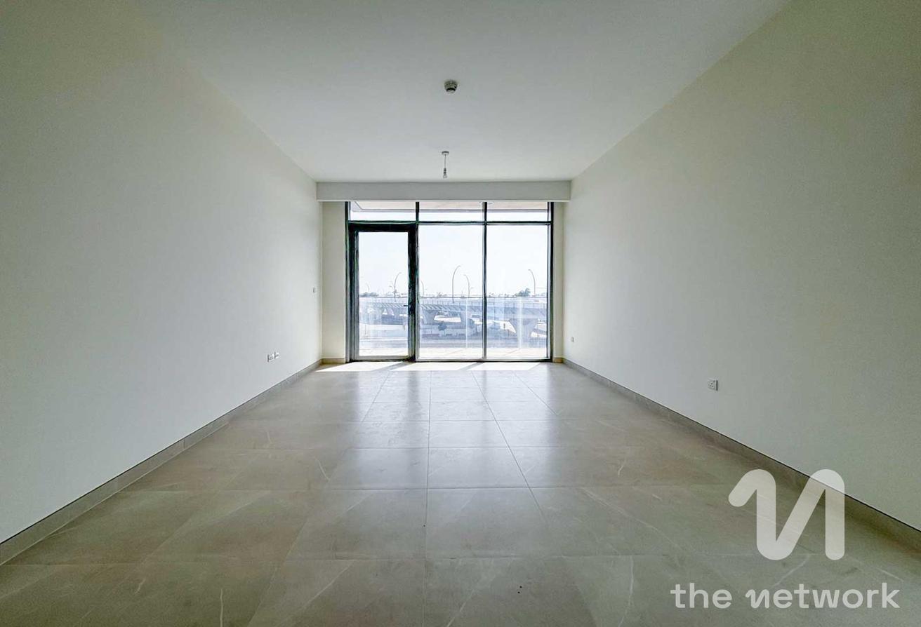 Stunning 3BR Apartment | Canal Views | Plus Maids photo 10