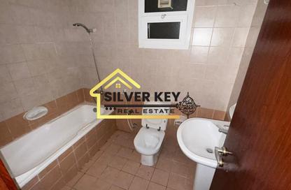 Apartment - 2 Bedrooms - 2 Bathrooms for rent in Al Majaz 2 - Al Majaz - Sharjah Apartment - 2 Bedrooms - 2 Bathrooms for rent in Al Majaz 2 - Al Majaz - Sharjah