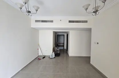 Apartment - 1 Bedroom - 1 Bathroom for rent in Al Qulaya'ah - Al Sharq - Sharjah