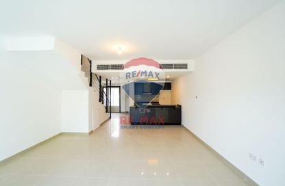 Villa - 3 Bedrooms - 4 Bathrooms for rent in Desert Style - Al Reef Villas - Al Reef - Abu Dhabi