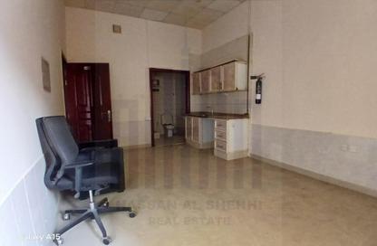 Apartment - Studio - 1 for rent in Muwailih Building - Muwaileh - Sharjah