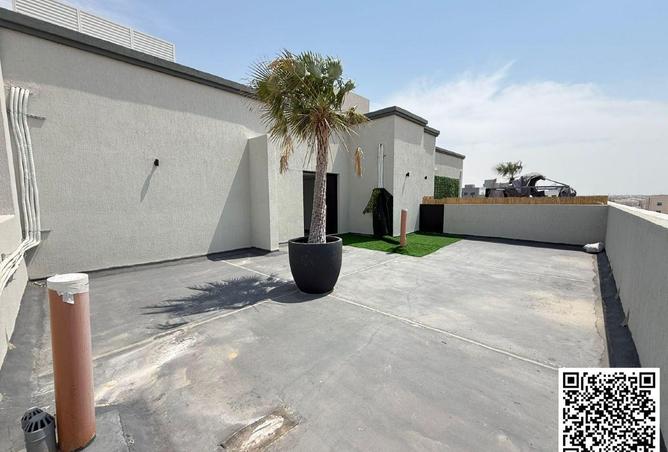 72731179 - Property Image 2