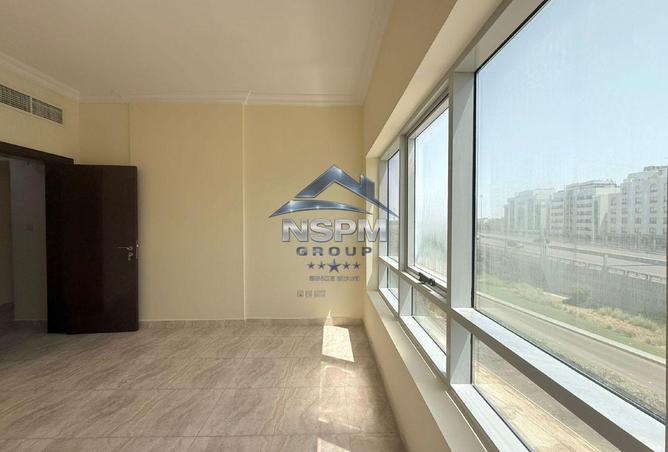 141002180 - Property Main Image