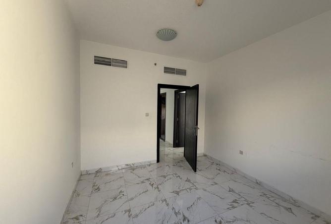 2PAWo4MGgpU - صورة العقار 3