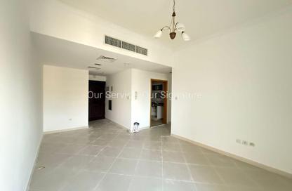 Apartment - 1 Bedroom - 2 Bathrooms for rent in New Al Taawun Road - Al Taawun - Sharjah