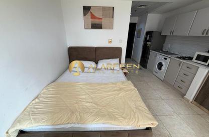 Apartment - Studio - 1 Bathroom for rent in UniEstate Prime Tower - District 10 - Jumeirah Village Circle - Dubai