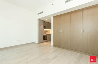 Apartment - Studio - 1 for rent in Fawad Azizi Residence - Dubai Healthcare City 2 - Al Jaddaf - Dubai