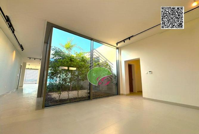 76177260 - Property Image 3