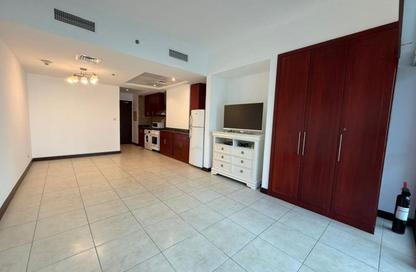 Apartment - Studio - 1 Bathroom for rent in Goldcrest Views 1 - JLT Cluster V - Jumeirah Lake Towers - Dubai