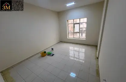 شقة - 2 غرف نوم - 2 حمامات للايجار في 2 المويهات - المويهات - عجمان