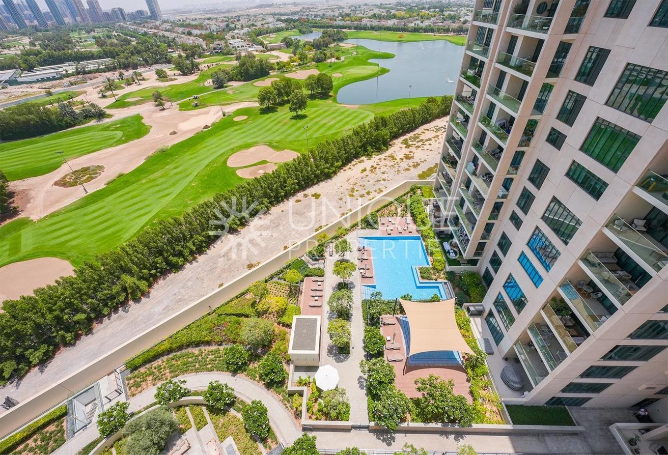 Exclusive 3BR + Maid | Fully Furnished | Golf View photo 13