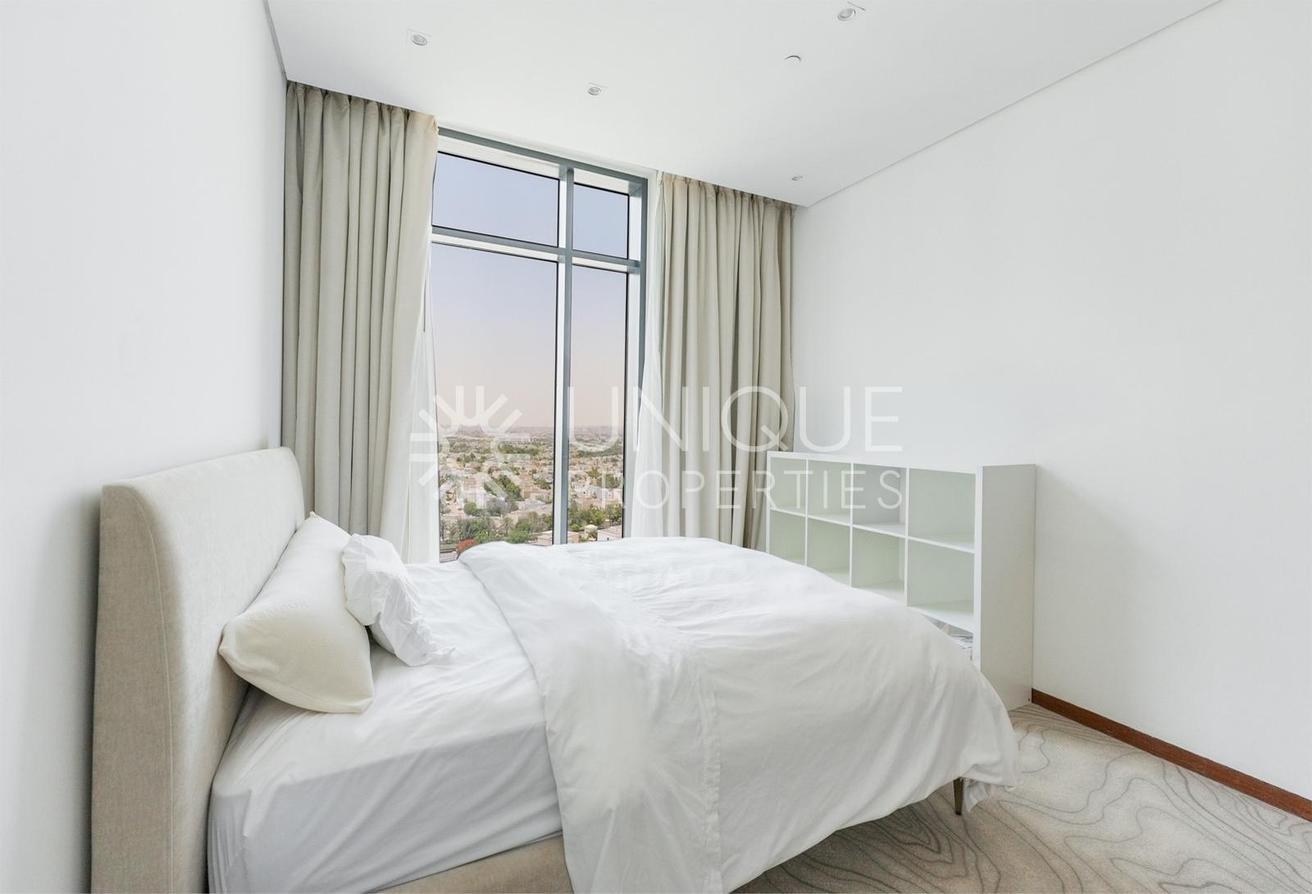 Exclusive 3BR + Maid | Fully Furnished | Golf View photo 8
