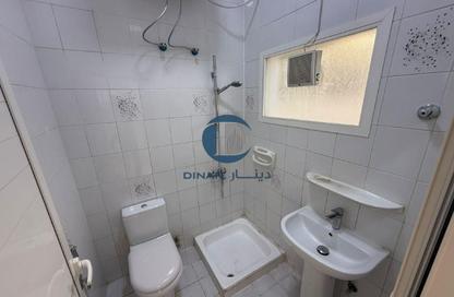 Villa - 3 - 6 for rent in Jumeirah 2 - Jumeirah - Dubai