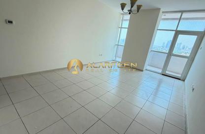 Apartment - 2 Bedrooms - 3 Bathrooms for sale in Royal Residence 1 - Royal Residence - Dubai Sports City - Dubai