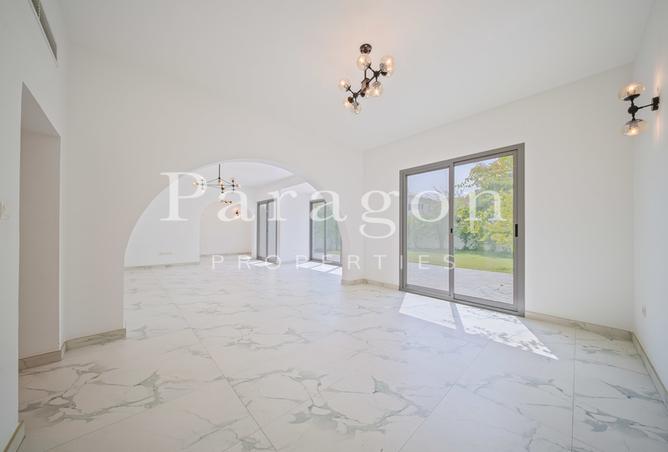 128368297 - Property Image 3