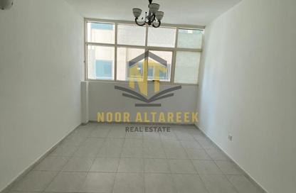 Apartment - 2 Bedrooms - 2 Bathrooms for rent in Abu Shagara building - Abu shagara - Sharjah