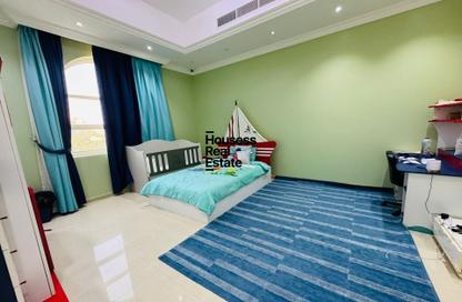 Villa - 5 Bedrooms - 7 Bathrooms for rent in Al Barsha South 2 - Al Barsha South - Al Barsha - Dubai