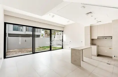 تاون هاوس - 3 غرف نوم - 4 حمامات للبيع في ماج آي - ماج سيتي - مدينة الشيخ محمد بن راشد - دبي