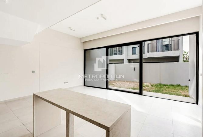 74240609 - صورة العقار 2