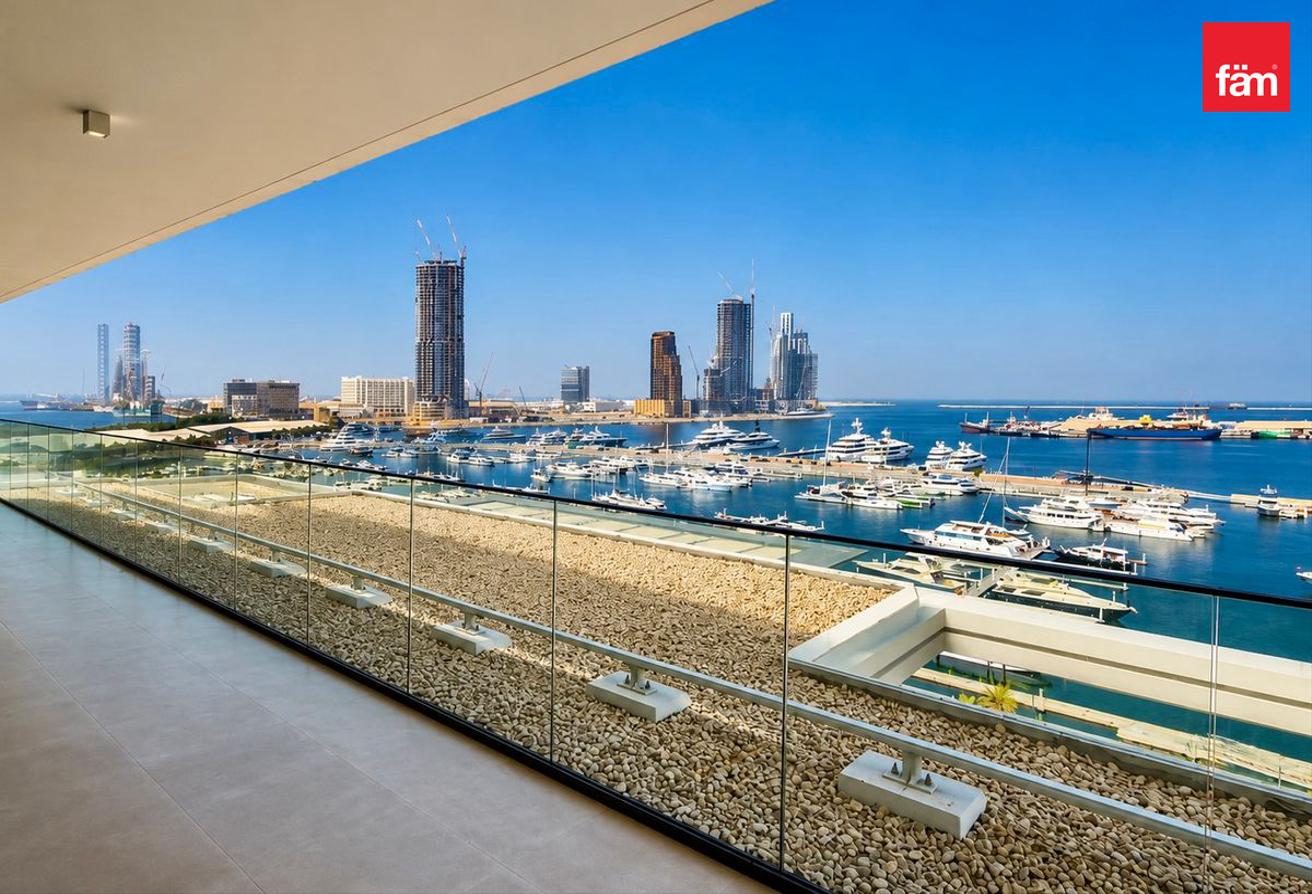 3br | Panoramic Marina Views | Luxury Living photo 5