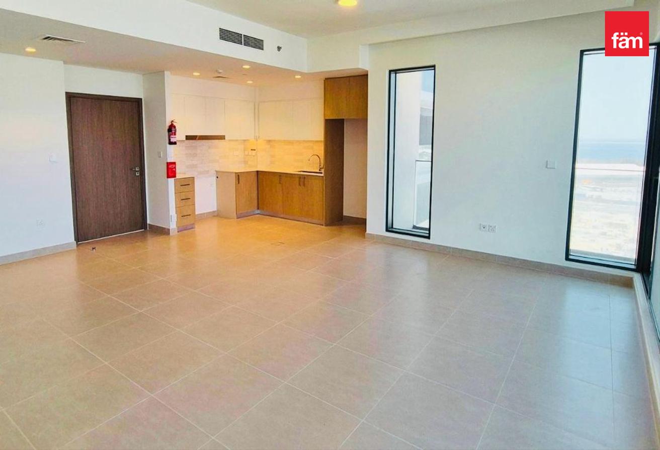 3br | Panoramic Marina Views | Luxury Living photo 9