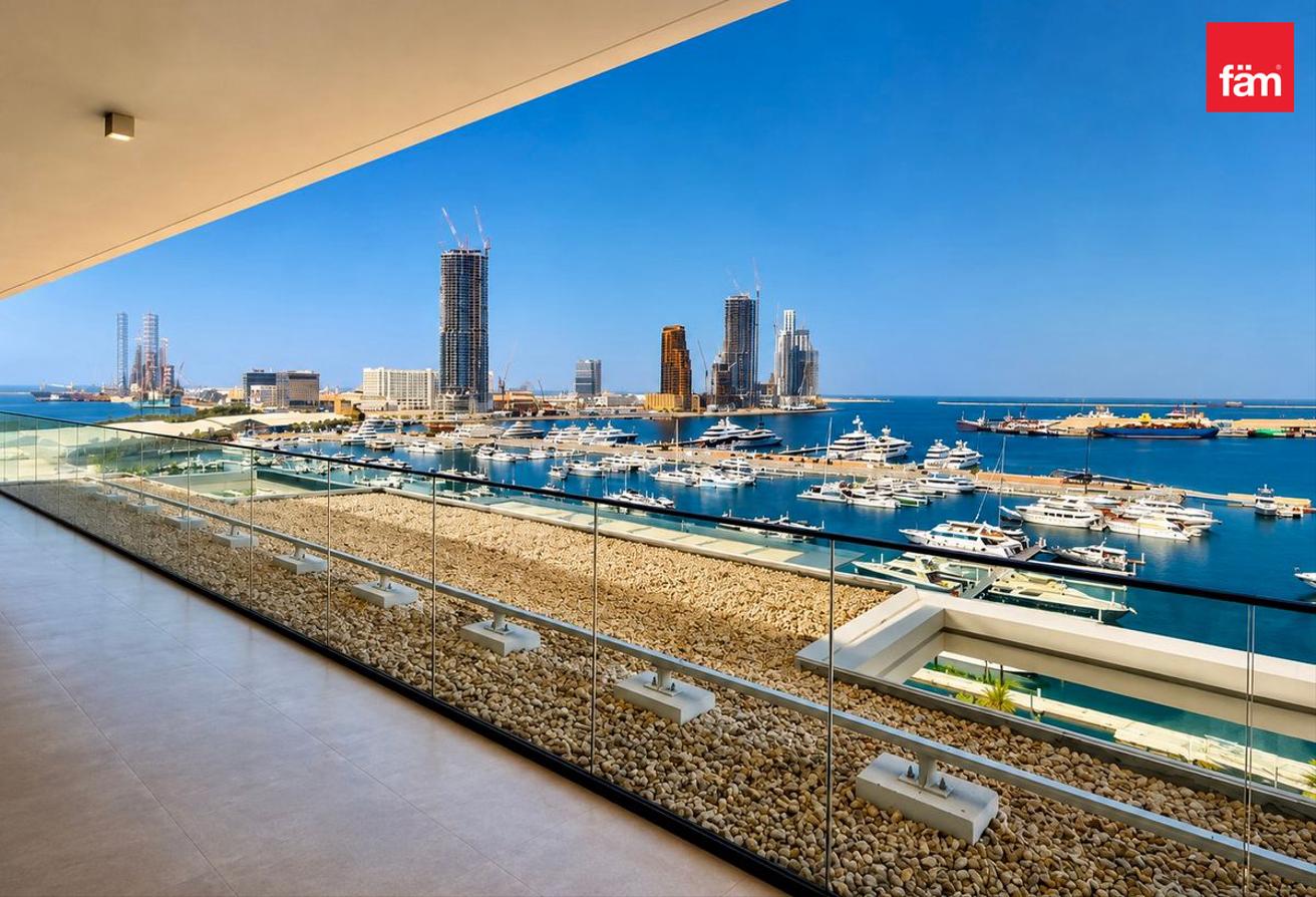 3br | Panoramic Marina Views | Luxury Living photo 18