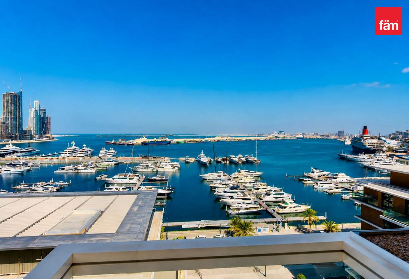 3br | Panoramic Marina Views | Luxury Living photo 20