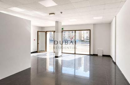 Shop - Studio for rent in France Cluster - International City - Dubai