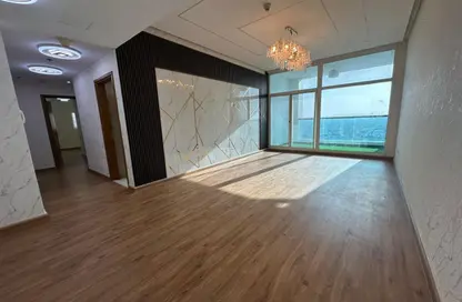 Apartment - 3 Bedrooms - 5 Bathrooms for rent in Al Rashidiya Towers - Al Rashidiya - Ajman Downtown - Ajman